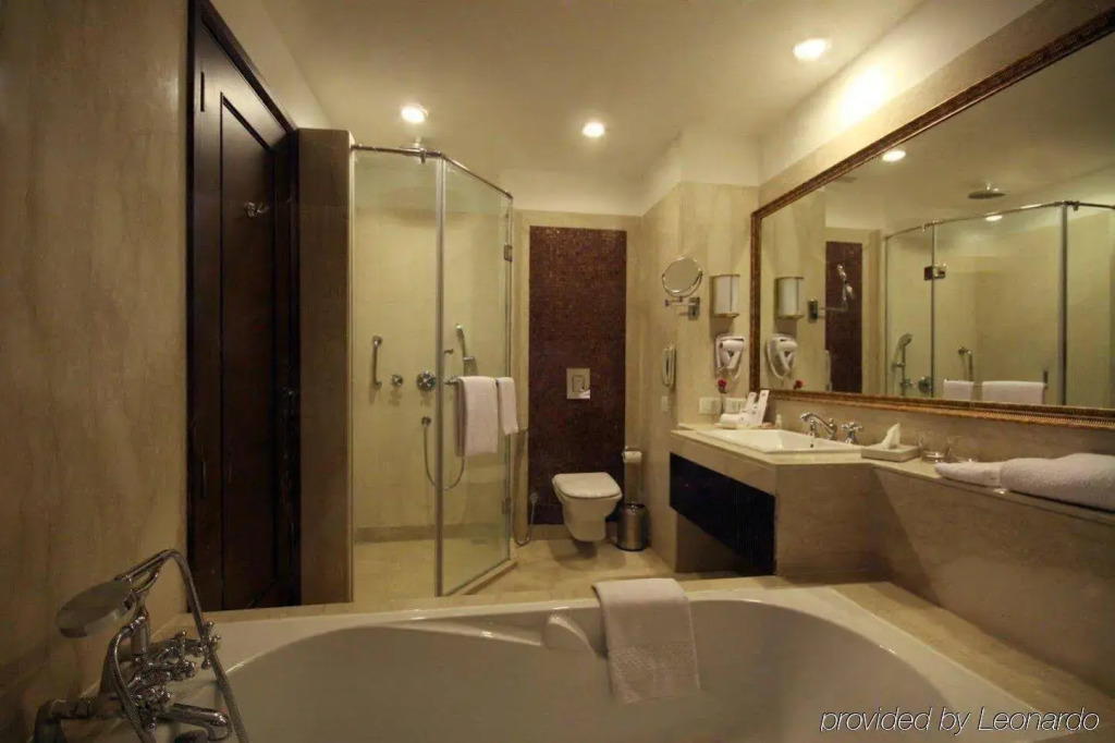 Country Inn & Suites By Carlson, Satbari, New Delhi