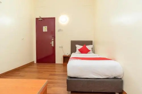 Zen Zeng Hotel