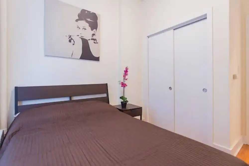 Beautiful 1 Bedroom Apartment