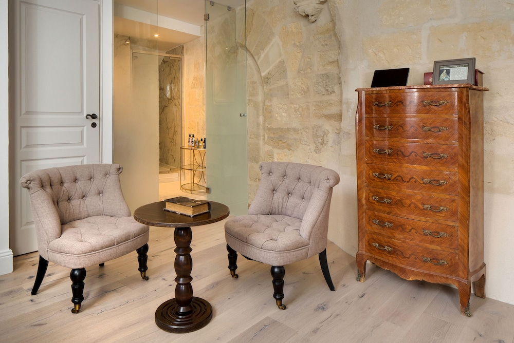 Le Cloitre des Augustins 5 stars Spa & Fitness