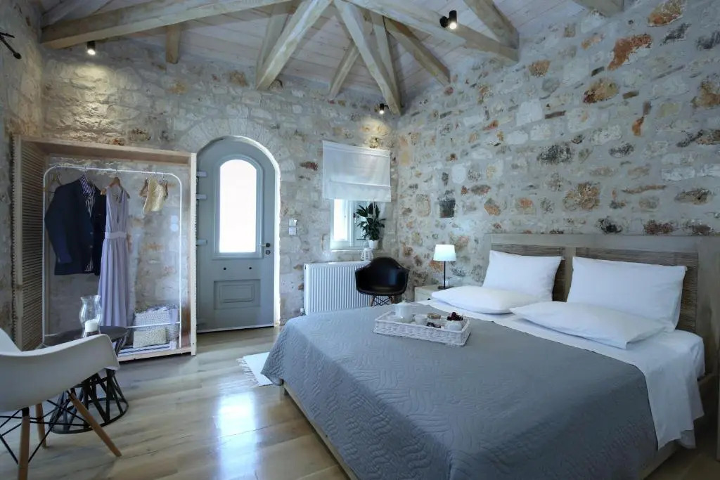 Casa Ovata