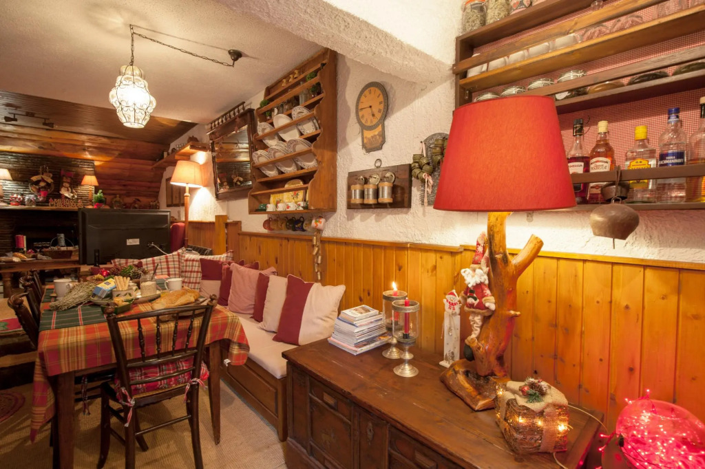 Dandy On The Hill Agoriani | Chalet Iris | Up to 6 people