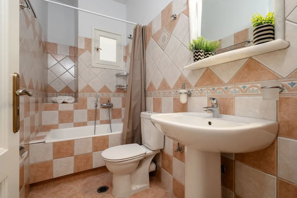 Erato Inn Naxos