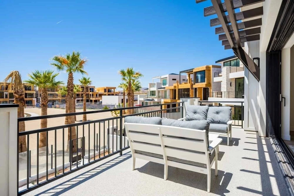 The Beach Front 2.0 7 Bedroom Home