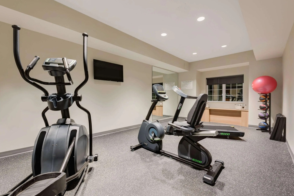 Microtel Inn & Suites by Wyndham Clarion