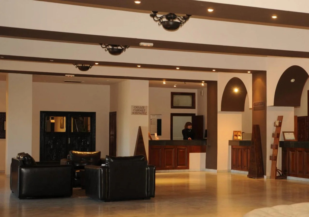 Oasis Hotel & Spa