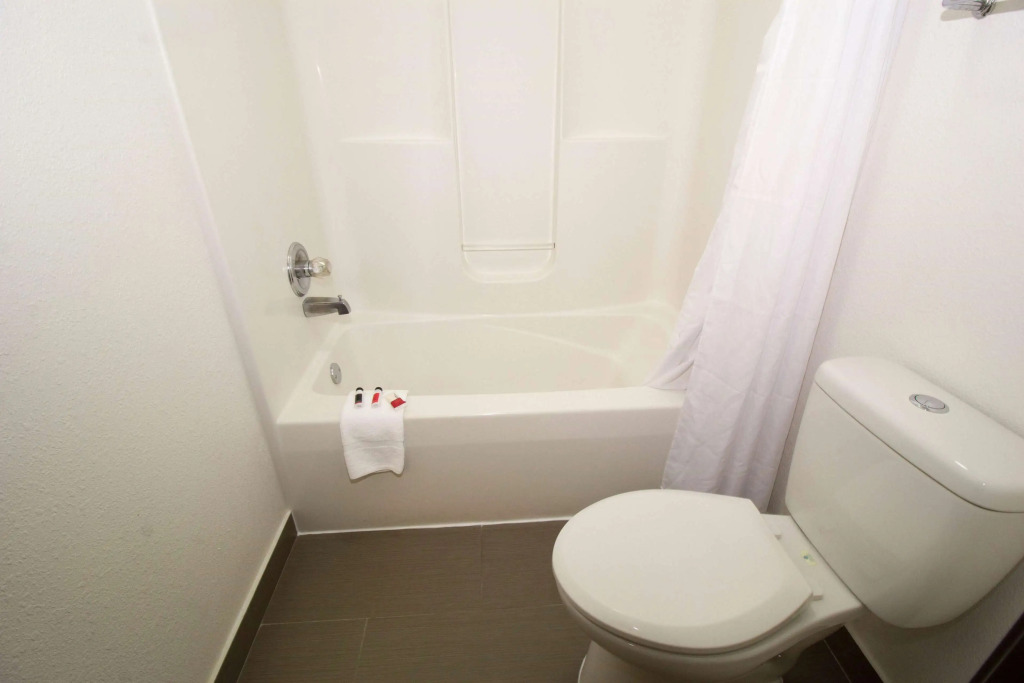 Super 8 by Wyndham Chicago OHare Airport