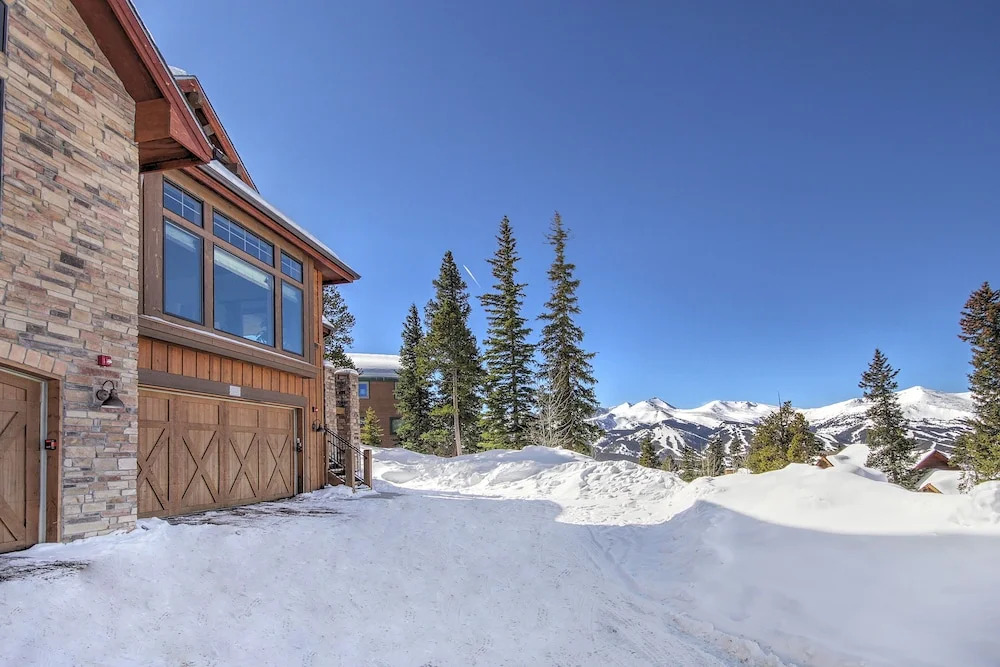 Lofty Fox Villa Townhouse