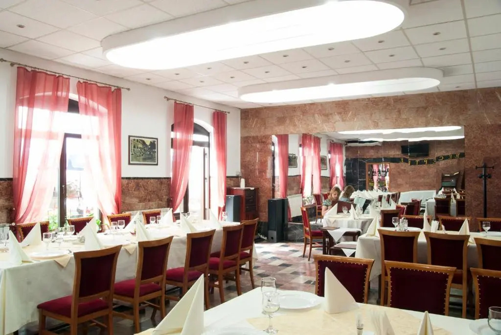 Hotel Dacia