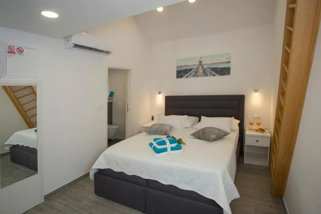Central Old Town Rooms