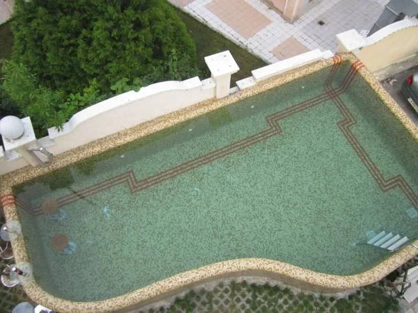 Хотел ЮГ / Guest House Yug