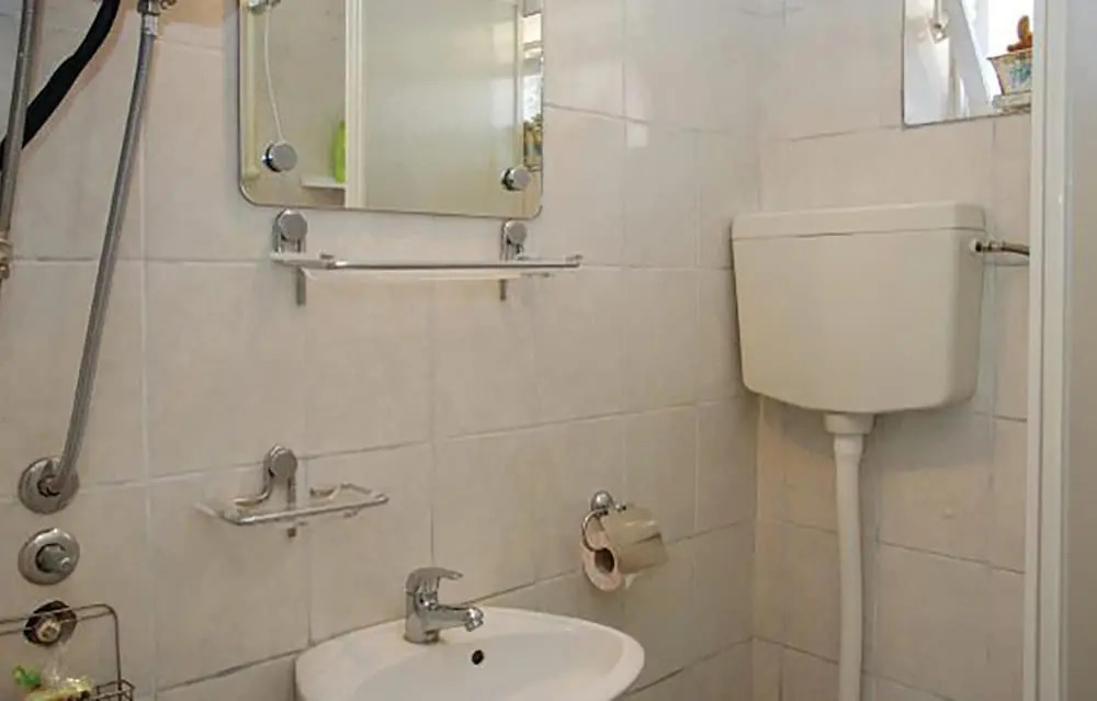 Stunning Apartment in Tribunj With 1 Bedrooms