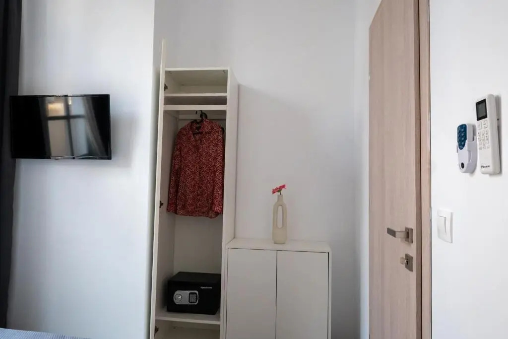 Central Suites Aegina 1