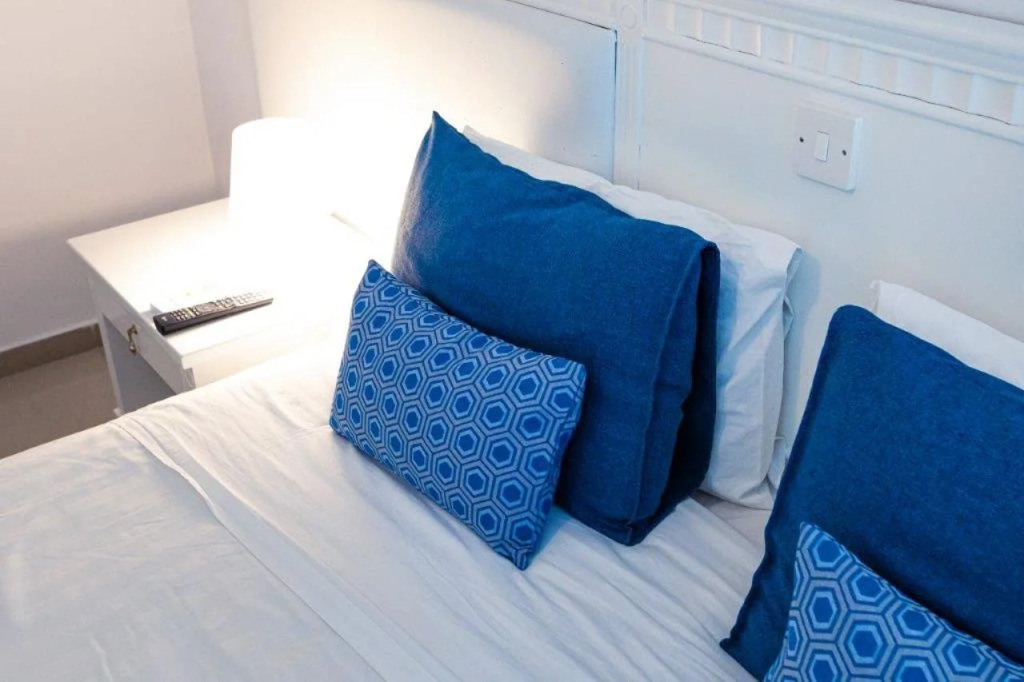 Nereus Hotel