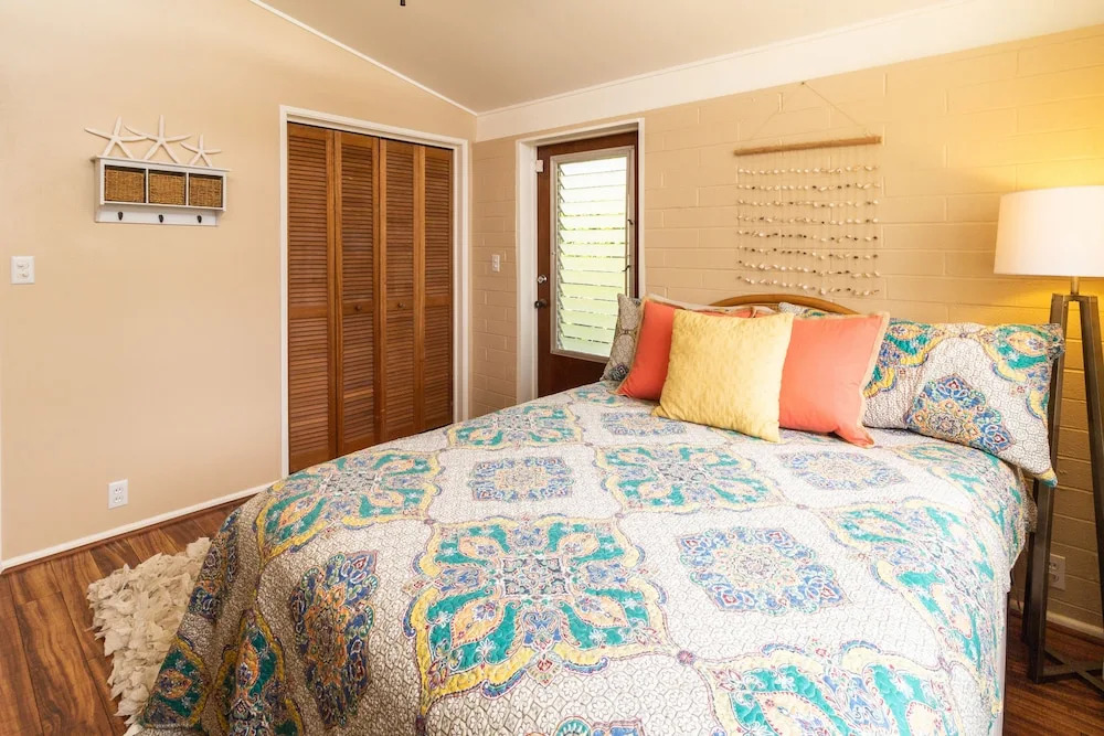 6307 Kaiwiki Pl Home 3 Bedrooms 2 Bathrooms Home