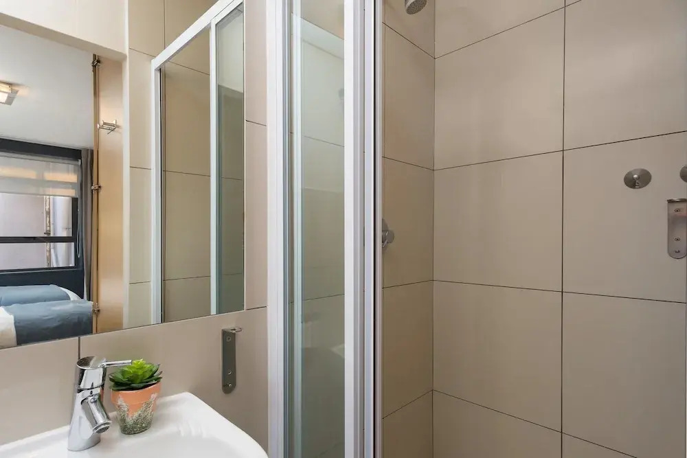Fountain Suites 1001