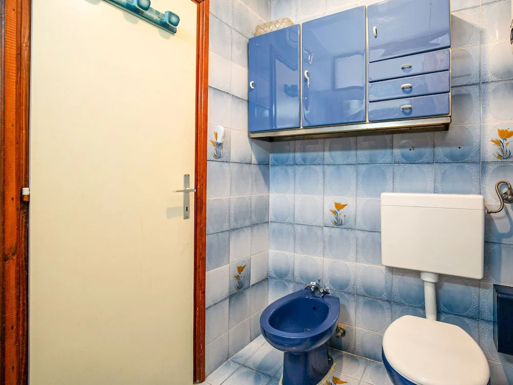 Scenic Apartment in Pakoštane near Sea & Town Center
