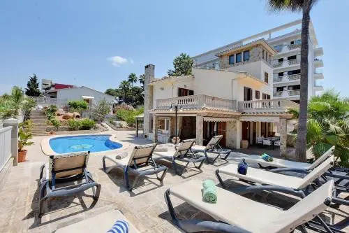 Villa Maravillas by Slow Villas