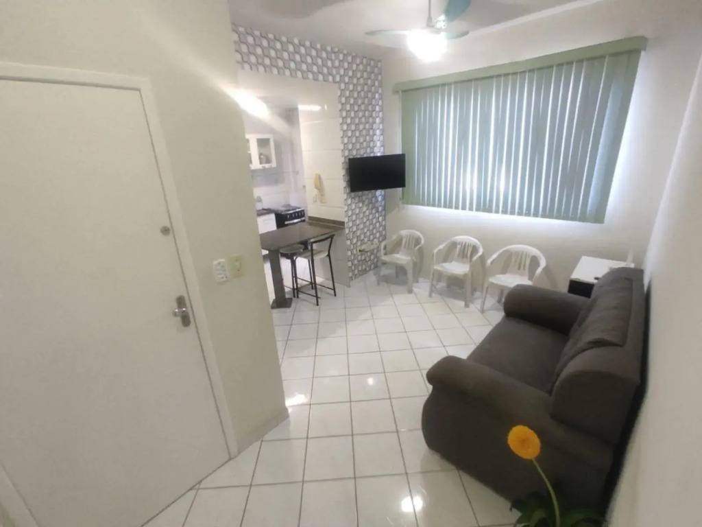 Lindo apartamento com Wi-Fi a 370m da Praia do Morro, próximo ao Marlim Azul e à Av Paris