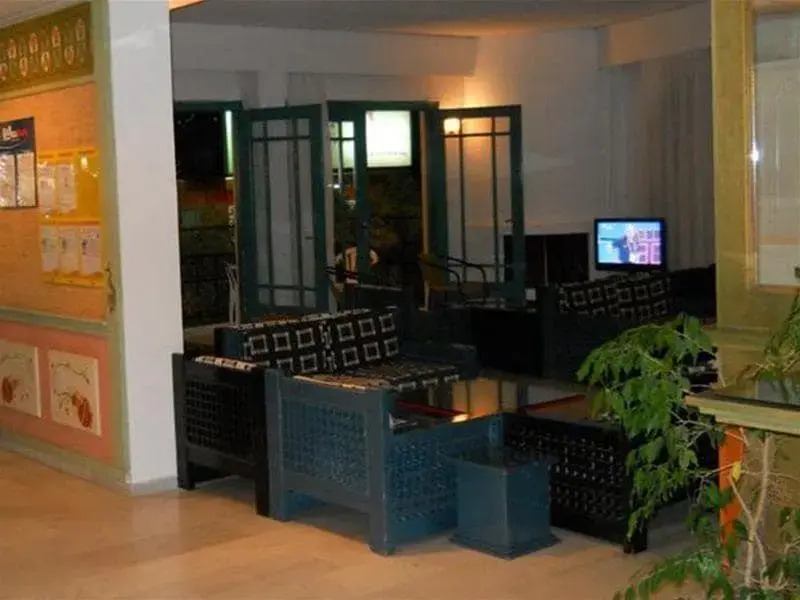 Antinoos Hotel