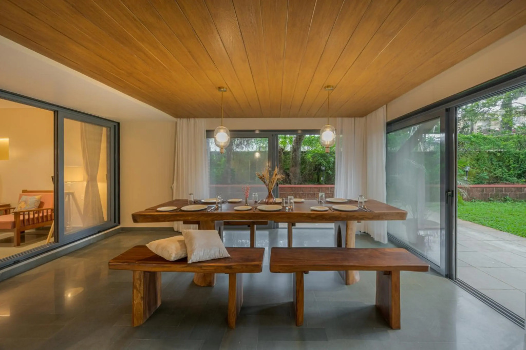 SaffronStays Red Brick House - 3BR English-style villa with verandah dining, orchard lawn & classic charm