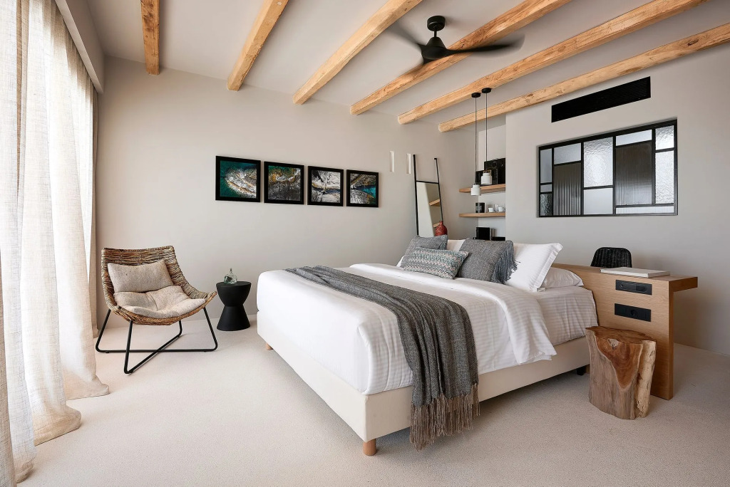 Cave Suites Milos