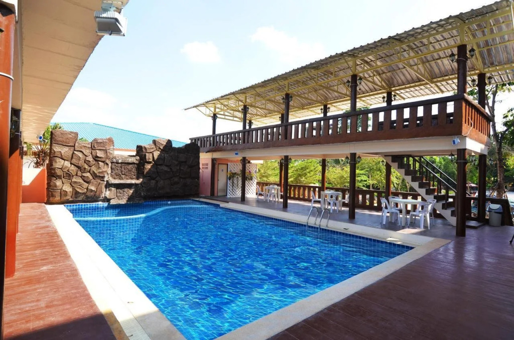 Phuranya Resort