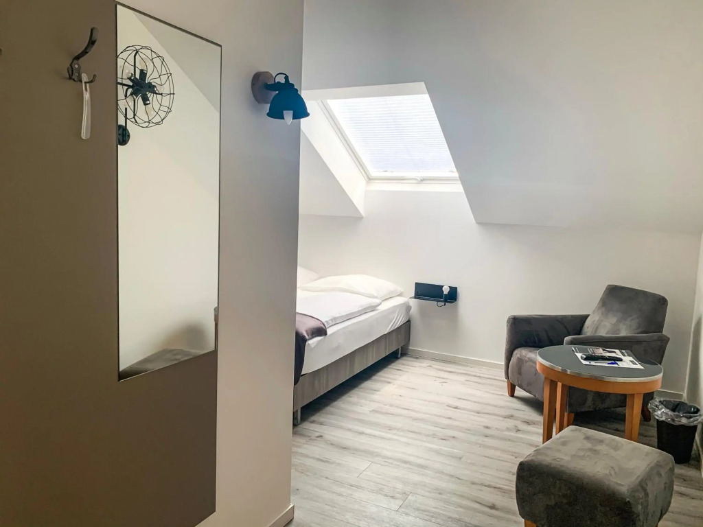 PRIMA Inn Unterkunft direkt über der "Bar am Minimax"