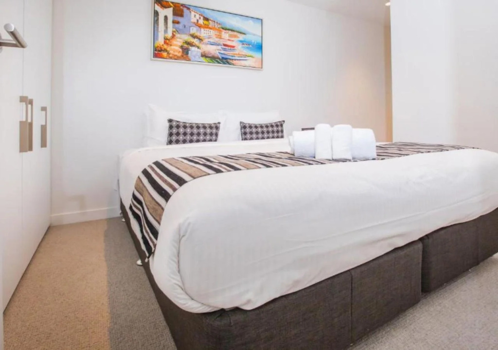 Spencer Street Apartments