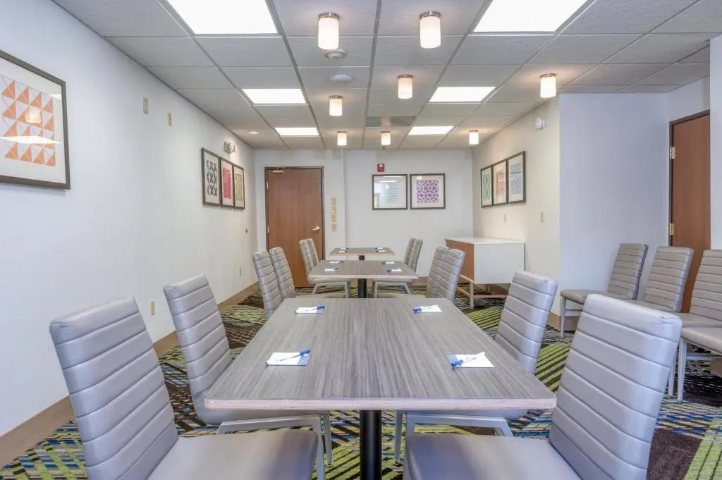 Holiday Inn Express Hotel & Suites Thornburg-S. Fredericksburg by IHG
