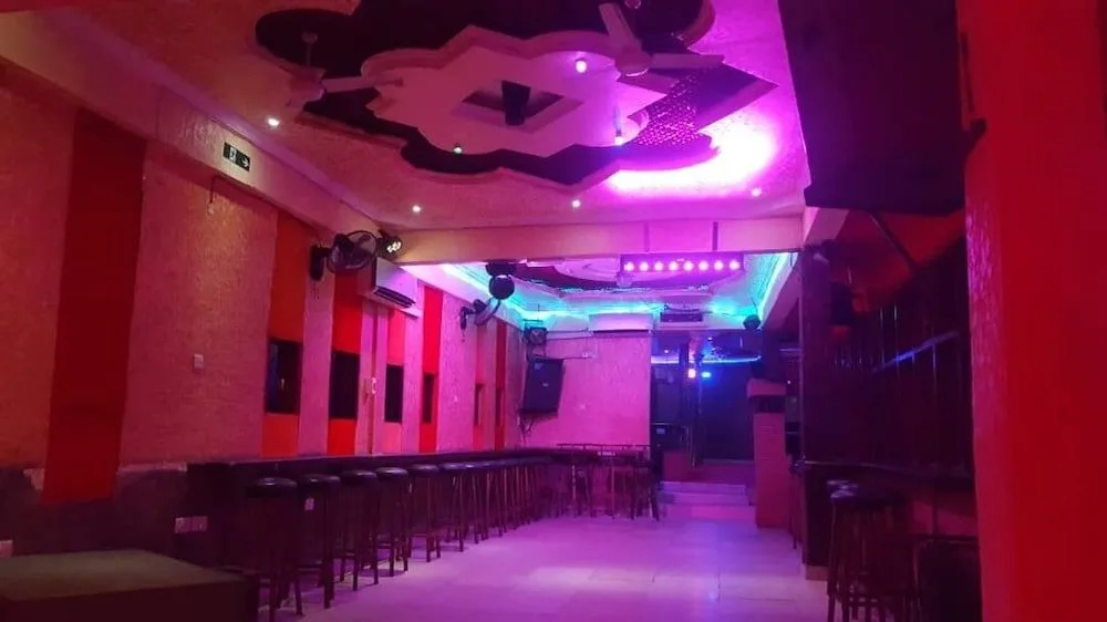 Best Point Hotel
