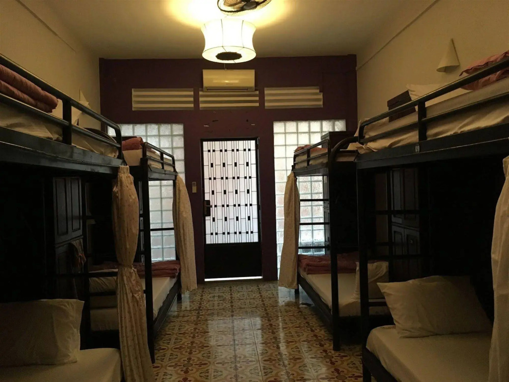 Camory Backpacker Hostel