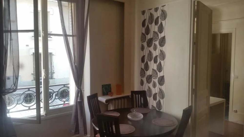 Bright & Modern One-bedroom Apartment With in Paris, Near Sacré Cœur /