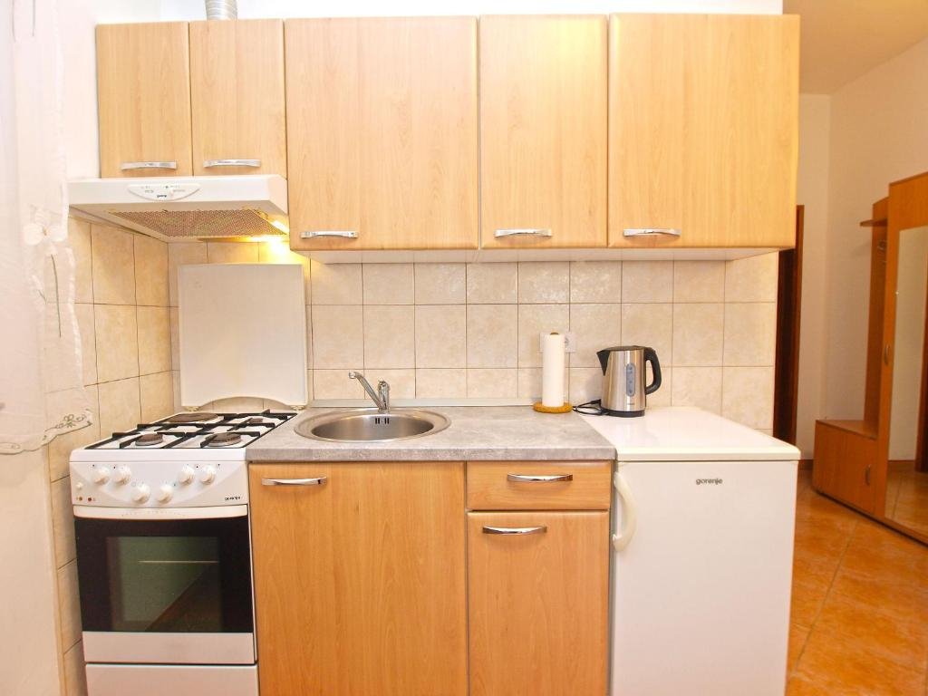 Apartment 1136