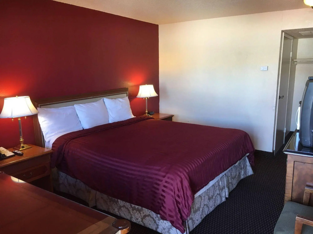 American Inn - Grover beach - Pismo Beach