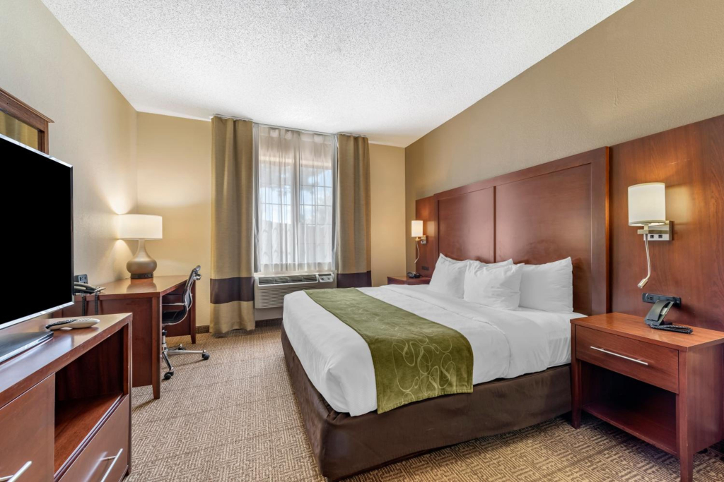 Comfort Suites Castle Rock - Denver South