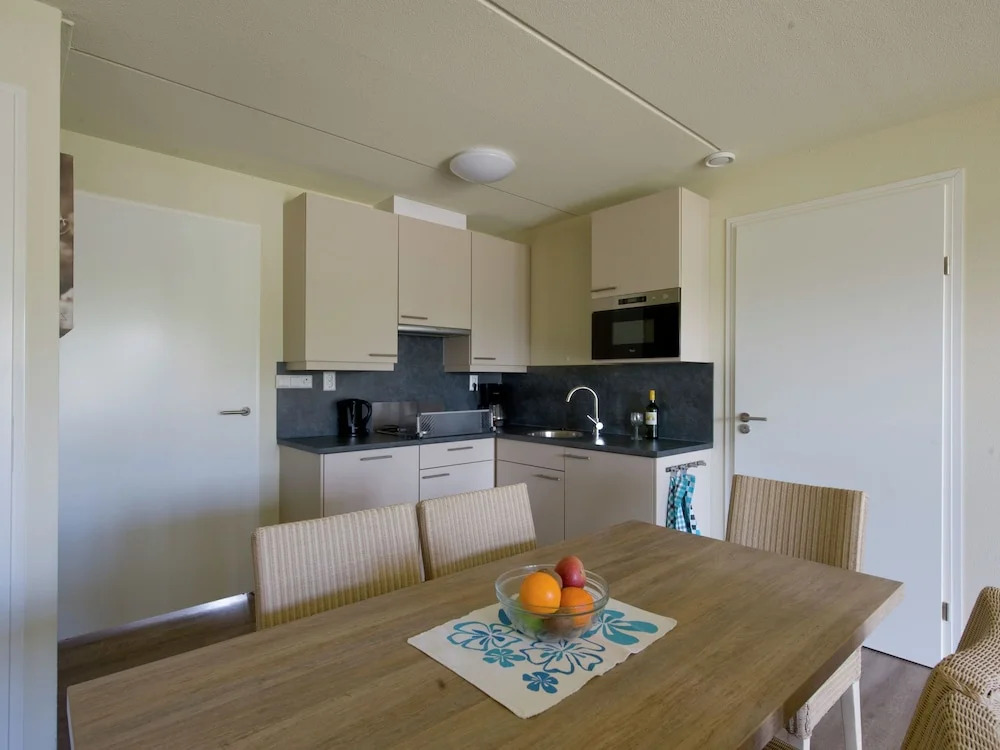 Comfortable Holidayhome With Dishwasher, 400m From the Beach