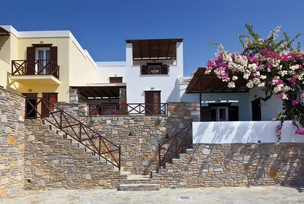 Regginas Apartments