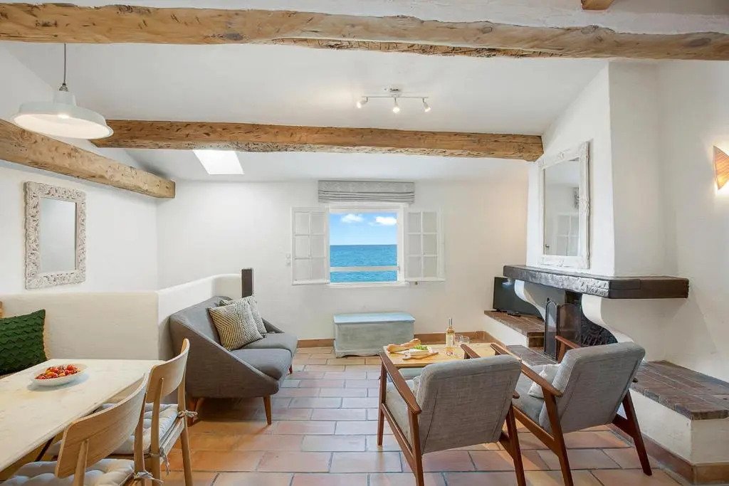 The Sea Apartment 2 - Sea view on the ramparts of Old Town Antibes