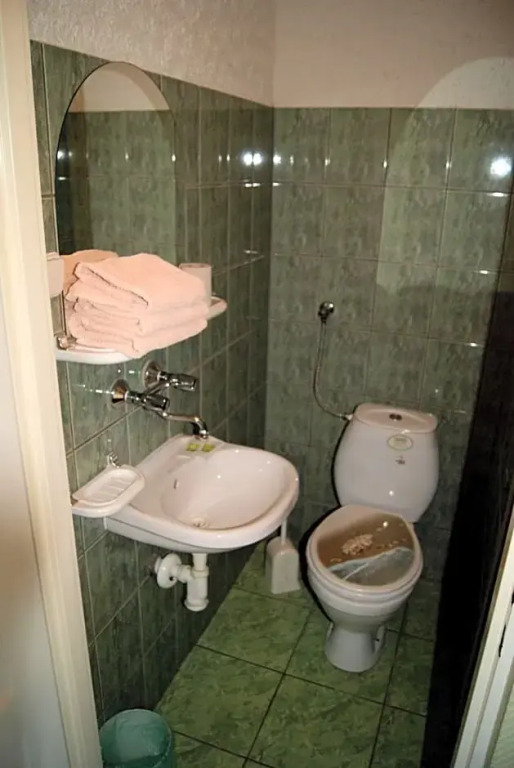 Hotel Holidays