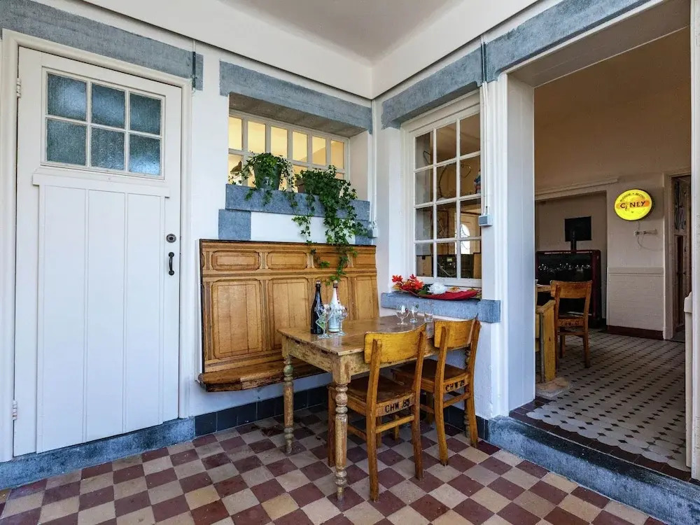 Monumental Art-deco Villa in Protected Dune Area Near the Sea