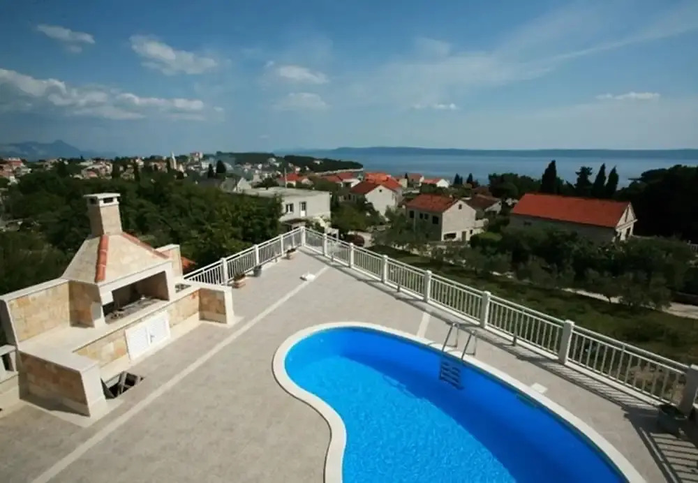 House Jure