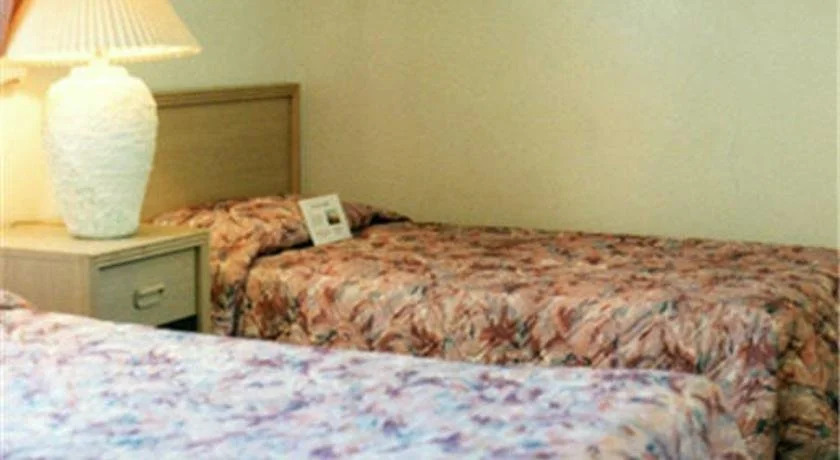 Flamingo Suites