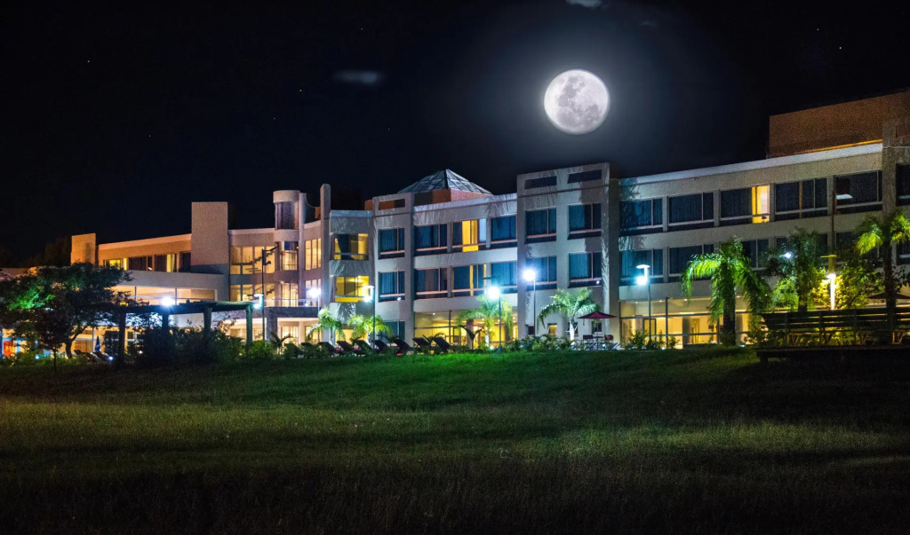 Arena Resort