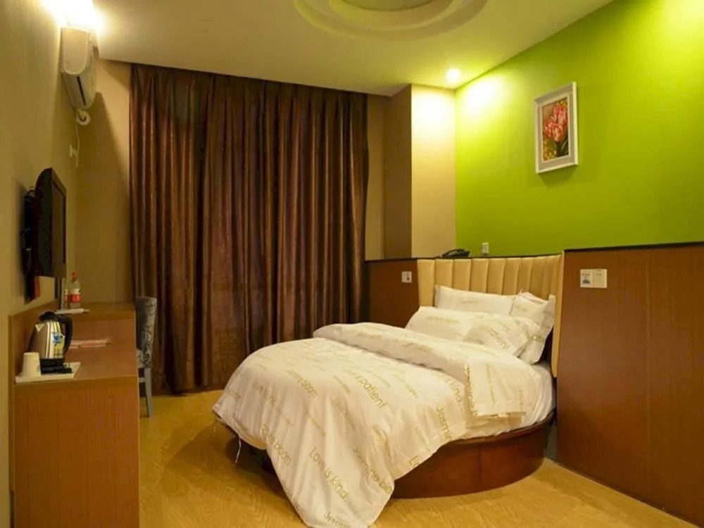 Moli Huakai Hotel Fashion Square