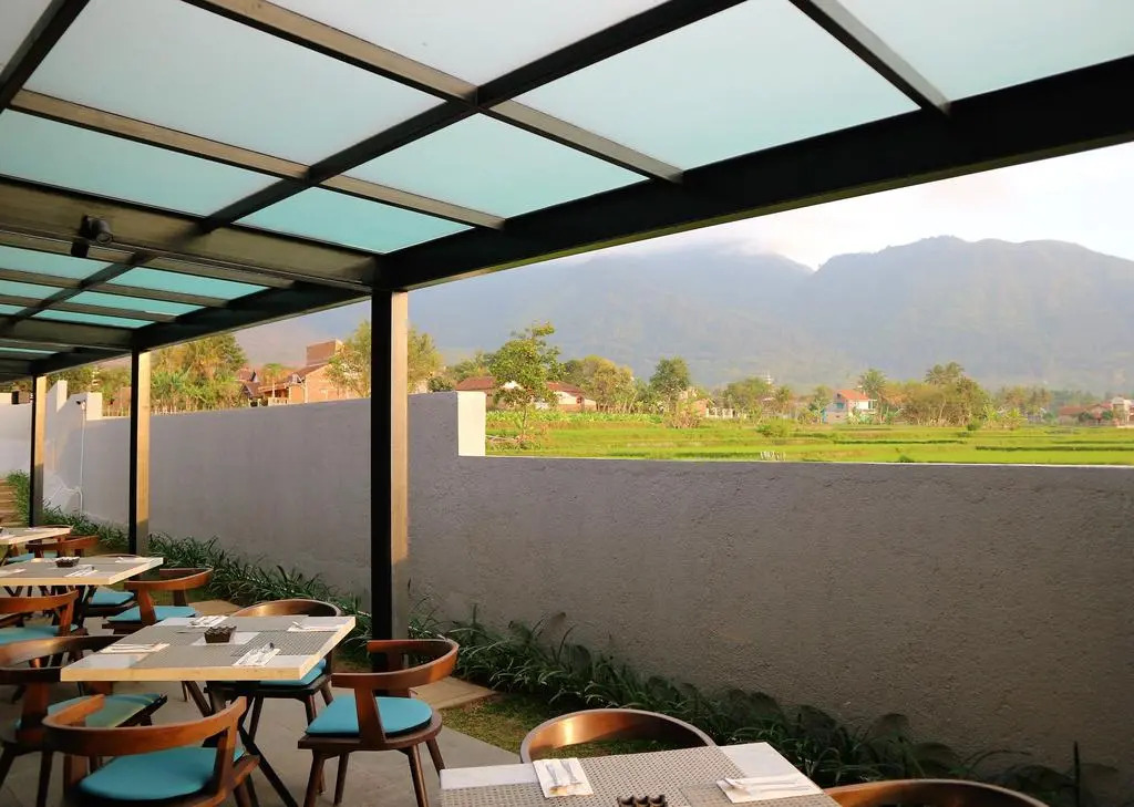 Hotel Santika Garut