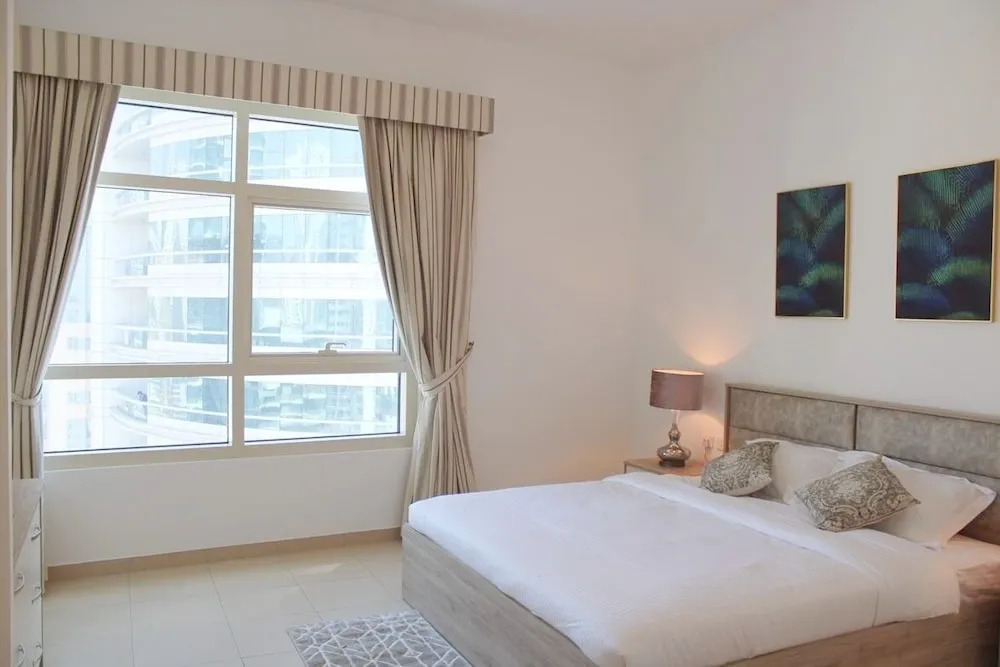 EVA - 2BR Apt in the heart of Dubai