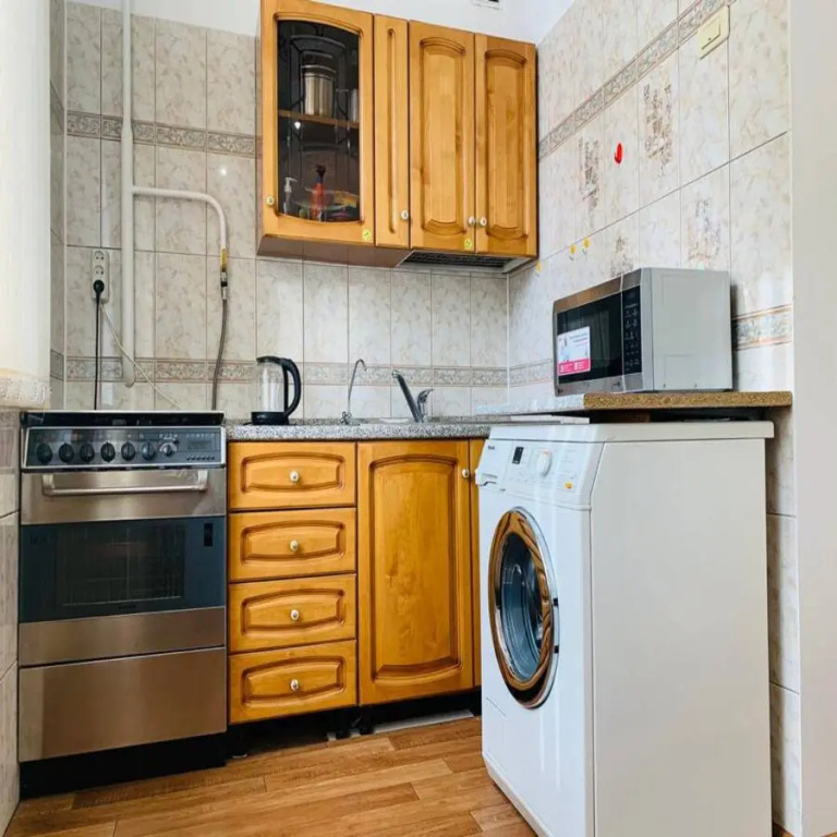 Sovetskij 59 Trehkomnatnye apartamenty rjadom s Administratsiej