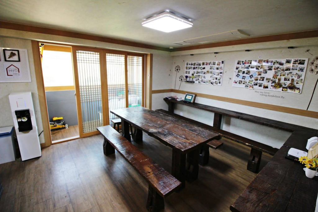 The Blossom Yeonnam Guesthouse