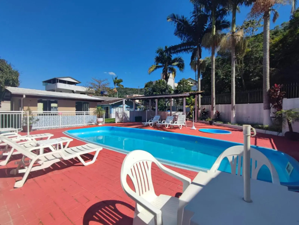 DK4 CASA PISCINA CHURRASQUEIRA SINUCA 3 AR WIFI 3 VaGAS 3 DORM 10 X SEM JUROS NO CARTÃO